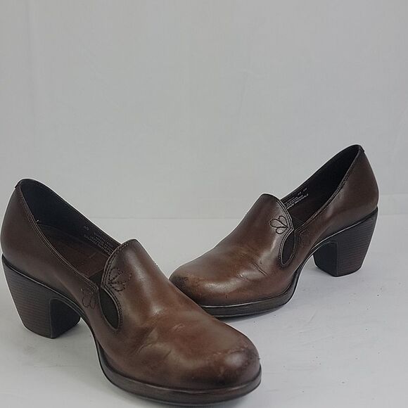 Dansko Beth Nappa Brown Leather Heeled Loafers - Picture 4 of 11